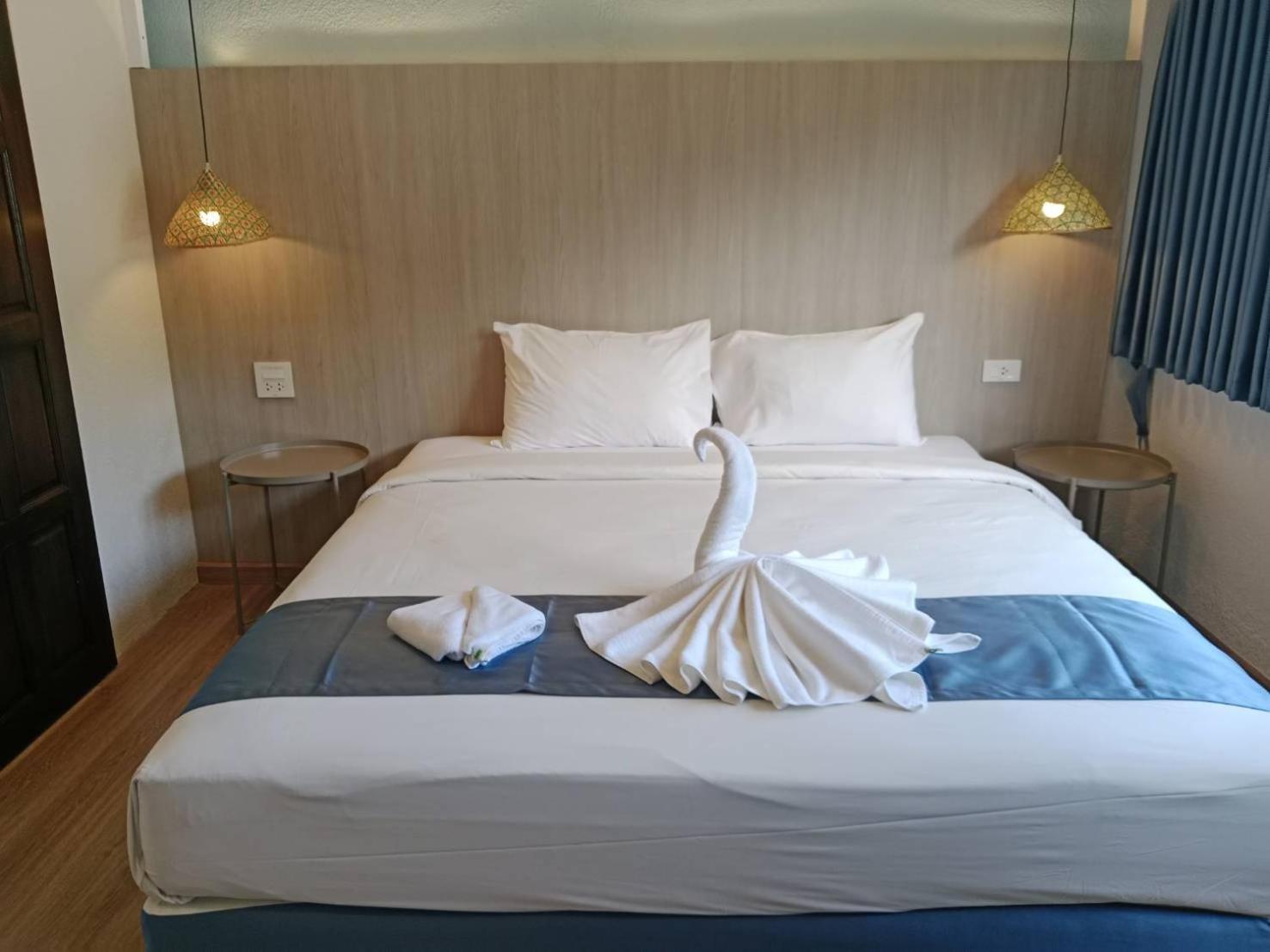 Eastique Hotel Koh Chang Трат Экстерьер фото